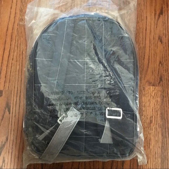 Vintage 90s adidas backpack - Picture 4 of 4